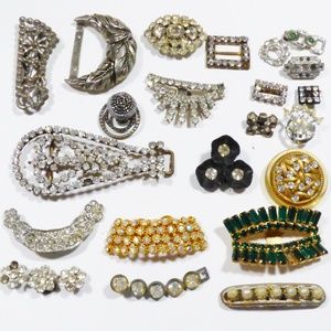 lot of 23 VTG Victorian Metal Belt Buckle Shoe clip parts Rhinestones Crystals